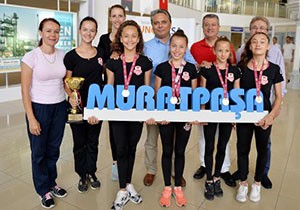 Muratpaşa nın şampiyon cimnastikçileri
